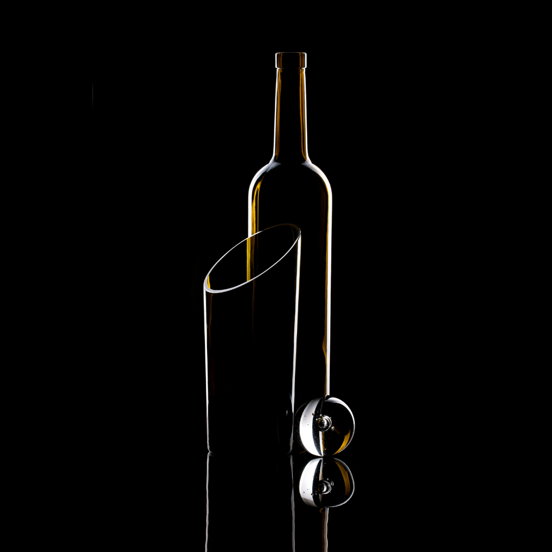 Wine Aerator vs Decanter